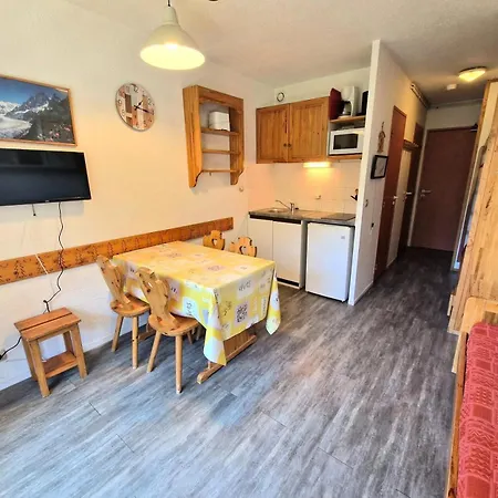 Parc - 4 Personnes Coeur Station 20m². Mae-2973 Apartman